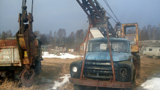 Illustration for article titled Russian Field Contains Interesting Selection of Soviet Oddities